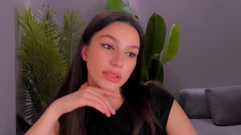 Snapshot of whoislulu chatting on February 15, 3:28 pm whoislulu online show from February 15, 3:28 pm