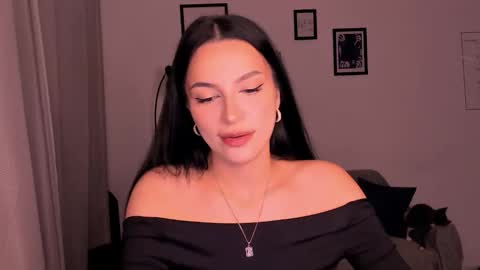 Snapshot of whoislulu chatting on October 14, 6:20 pm whoislulu online show from October 14, 6:20 pm