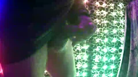 Snapshot of whor4mor chatting on November 5, 2:06 pm whor4mor online show from November 5, 2:06 pm