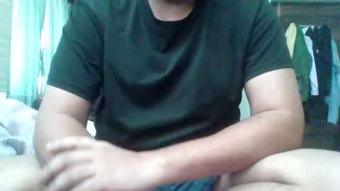 Snapshot of whoreboy09 chatting on February 2, 9:19 am whoreboy09 online show from February 2, 9:19 am