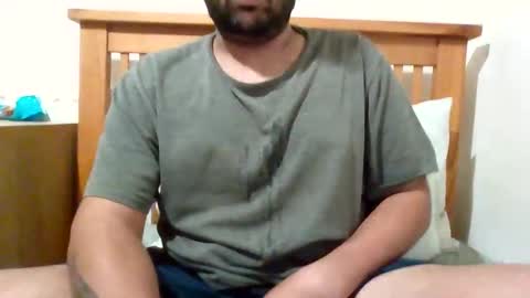 Snapshot of whoreboy09 chatting on April 19, 9:17 pm whoreboy09 online show from April 19, 9:17 pm