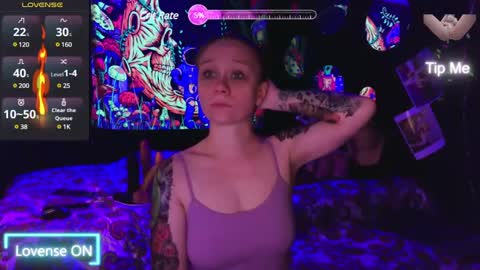 Snapshot of whosplayingwithfire chatting on March 4, 9:07 am Fire C online show from March 4, 9:07 am