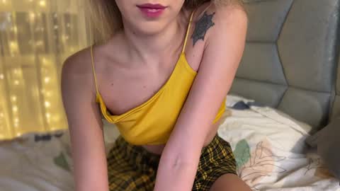 Alice online show from December 26, 7:49 pm