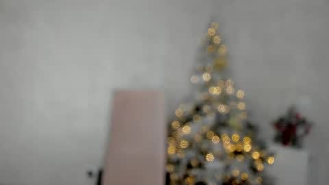 Veronica online show from December 26, 1:54 pm