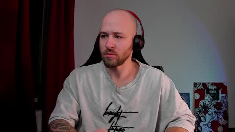 VI online show from December 9, 3:00 pm