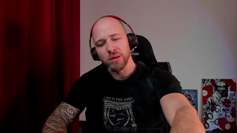 VI online show from December 15, 4:37 pm