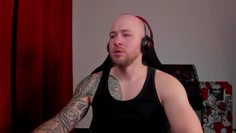 VI online show from February 3, 4:10 pm