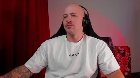 VI online show from October 15, 4:51 pm