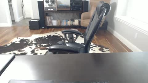 Snapshot of whyjonnie chatting on October 1, 3:40 pm Why Jonnie online show from October 1, 3:40 pm