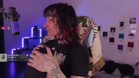 iggy iggz online show from October 27, 1:31 am