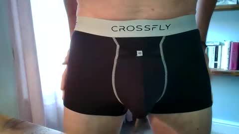 wibble34 online show from May 11, 9:59 am