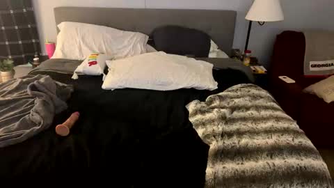 Katie Love online show from June 11, 3:04 am