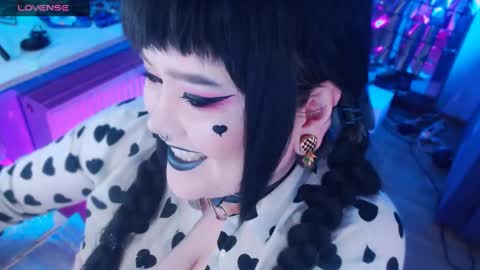 Snapshot of wickedxqueen chatting on January 31, 5:40 am Laura online show from January 31, 5:40 am