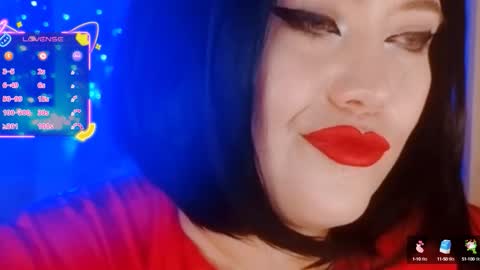 Snapshot of wickedxqueen chatting on September 21, 11:28 pm Laura online show from September 21, 11:28 pm