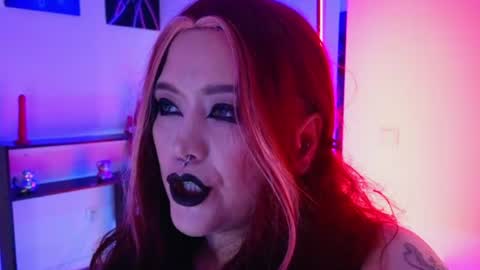 Laura  online show from June 21, 9:17 pm