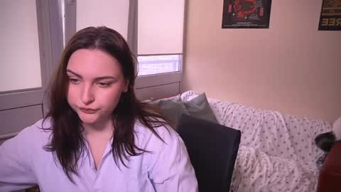 Snapshot of wievin chatting on February 13, 8:06 am VI online show from February 13, 8:06 am