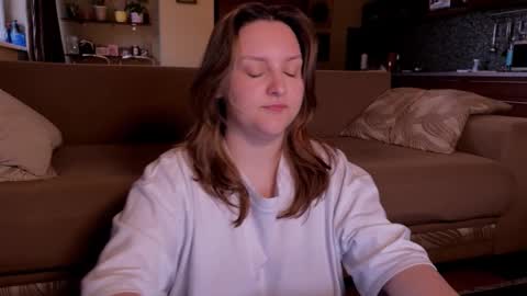 Snapshot of wievin chatting on December 1, 12:10 pm VI online show from December 1, 12:10 pm