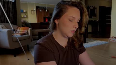 Snapshot of wievin chatting on December 15, 8:29 am VI online show from December 15, 8:29 am