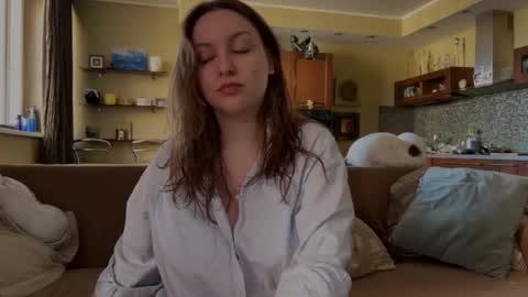 Snapshot of wievin chatting on March 10, 10:31 am VI online show from March 10, 10:31 am