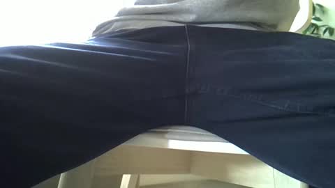 Snapshot of wifewatcher123 chatting on October 22, 8:14 am wifewatcher123 online show from October 22, 8:14 am