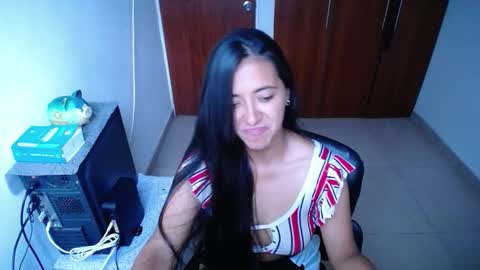 Snapshot of wifhot chatting on September 16, 10:44 pm Ilauren online show from September 16, 10:44 pm