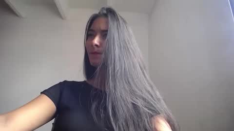 Snapshot of wifhot chatting on November 20, 2:17 pm Ilauren online show from November 20, 2:17 pm