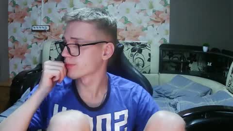 wiiinkyyy online show from November 24, 2:17 pm