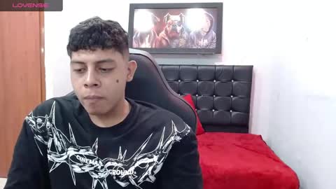 Snapshot of wiilliam_20 chatting on February 26, 2:46 pm wiilliam online show from February 26, 2:46 pm