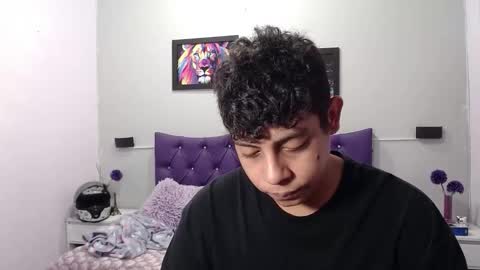 Snapshot of wiilliam_20 chatting on October 8, 1:53 pm wiilliam online show from October 8, 1:53 pm