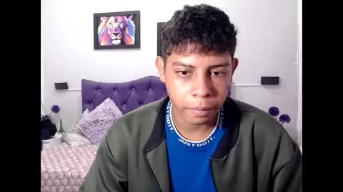 Snapshot of wiilliam_20 chatting on December 3, 1:09 pm wiilliam online show from December 3, 1:09 pm