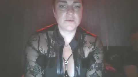 wijheerlijkstel4339 online show from May 24, 3:00 am