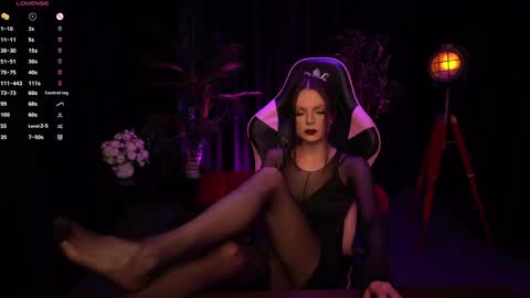 Alice online show from June 5, 3:51 pm