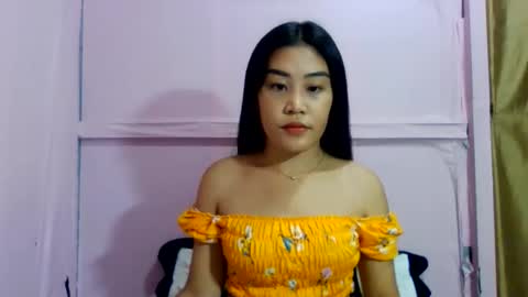 wild_doll69 online show from April 2, 4:59 pm