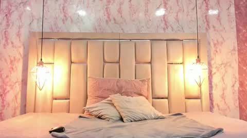 Snapshot of wild_firee_ chatting on November 14, 8:40 pm wild_firee_ online show from November 14, 8:40 pm