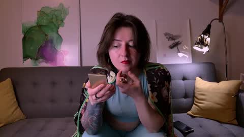 wild_peony online show from December 8, 8:25 pm