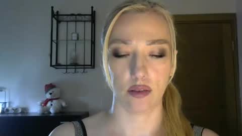 Alina online show from February 2, 2:45 pm