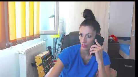 Bea online show from September 22, 11:23 am