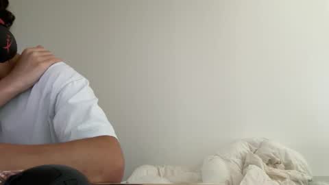 Snapshot of wilddesire18 chatting on September 14, 12:59 pm wilddesire18 online show from September 14, 12:59 pm