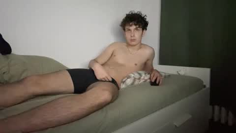 wilddesire18 online show from January 16, 10:25 pm