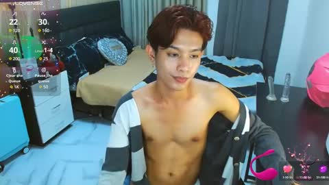 Snapshot of wildesttwinky chatting on March 9, 10:52 pm Arvie Rubio online show from March 9, 10:52 pm