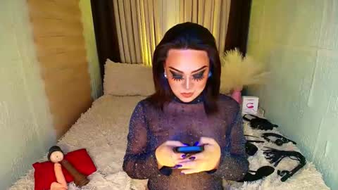 Snapshot of wildhotivana chatting on October 19, 2:56 am ivana online show from October 19, 2:56 am