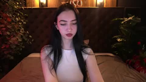 Alena online show from April 26, 5:49 am