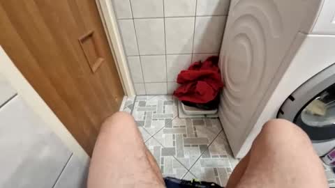 wildmike93 online show from October 28, 6:32 pm