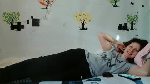 WildPersia online show from February 11, 12:16 pm