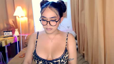 shea online show from April 5, 2:25 pm