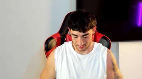 will_ferrari300 online show from February 13, 8:43 am