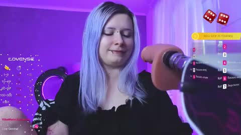 Snapshot of will_vand0m chatting on February 15, 9:27 am Your virtual girlfriend online show from February 15, 9:27 am