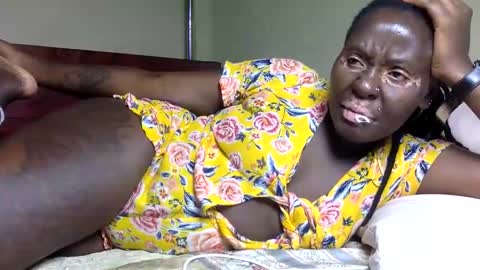 Willa Sara online show from March 9, 7:40 pm