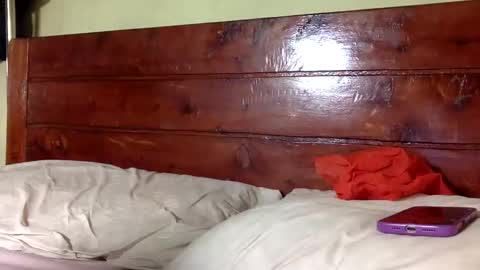 Willa Sara online show from March 11, 8:42 am