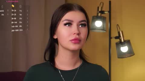 Snapshot of willalwaysloveyouuuuu chatting on December 15, 1:10 am Eva online show from December 15, 1:10 am